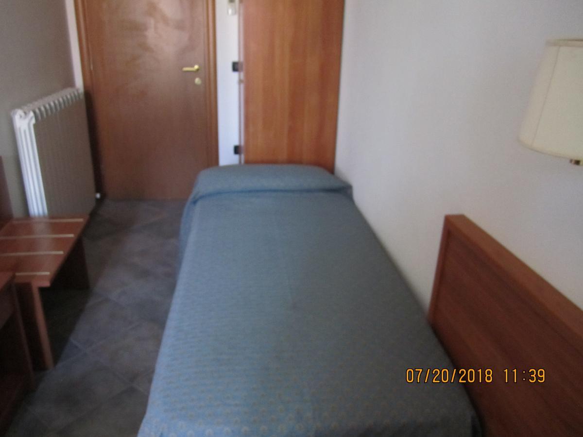 Adelphi Room & Breakfast Ferrara Exterior foto